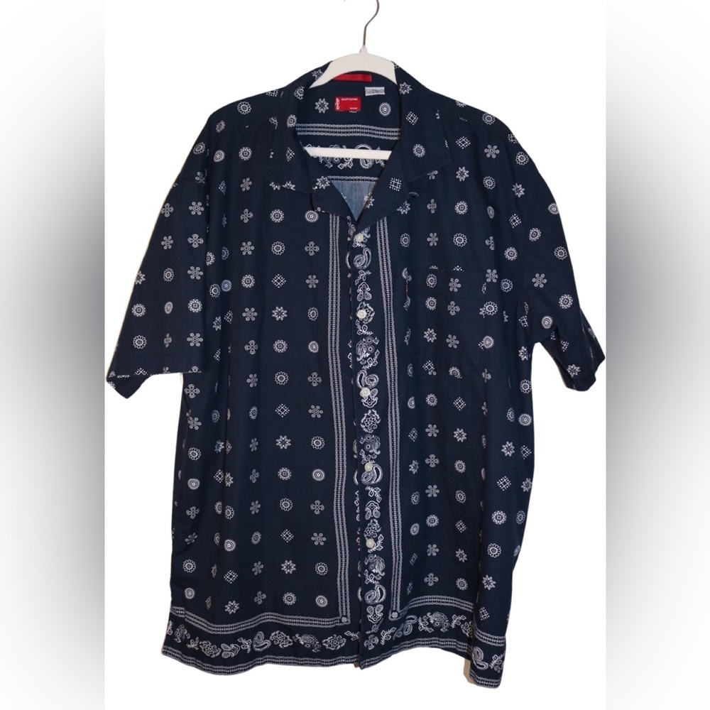 Levi’s Navy Blue Short Sleeve Button Up